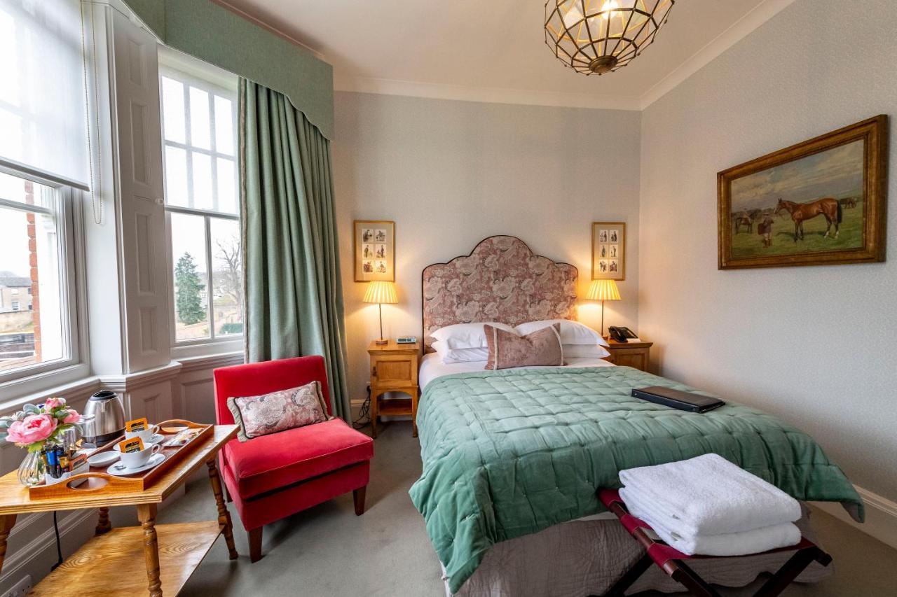 The Jockey Club Rooms نيوماركت المظهر الخارجي الصورة