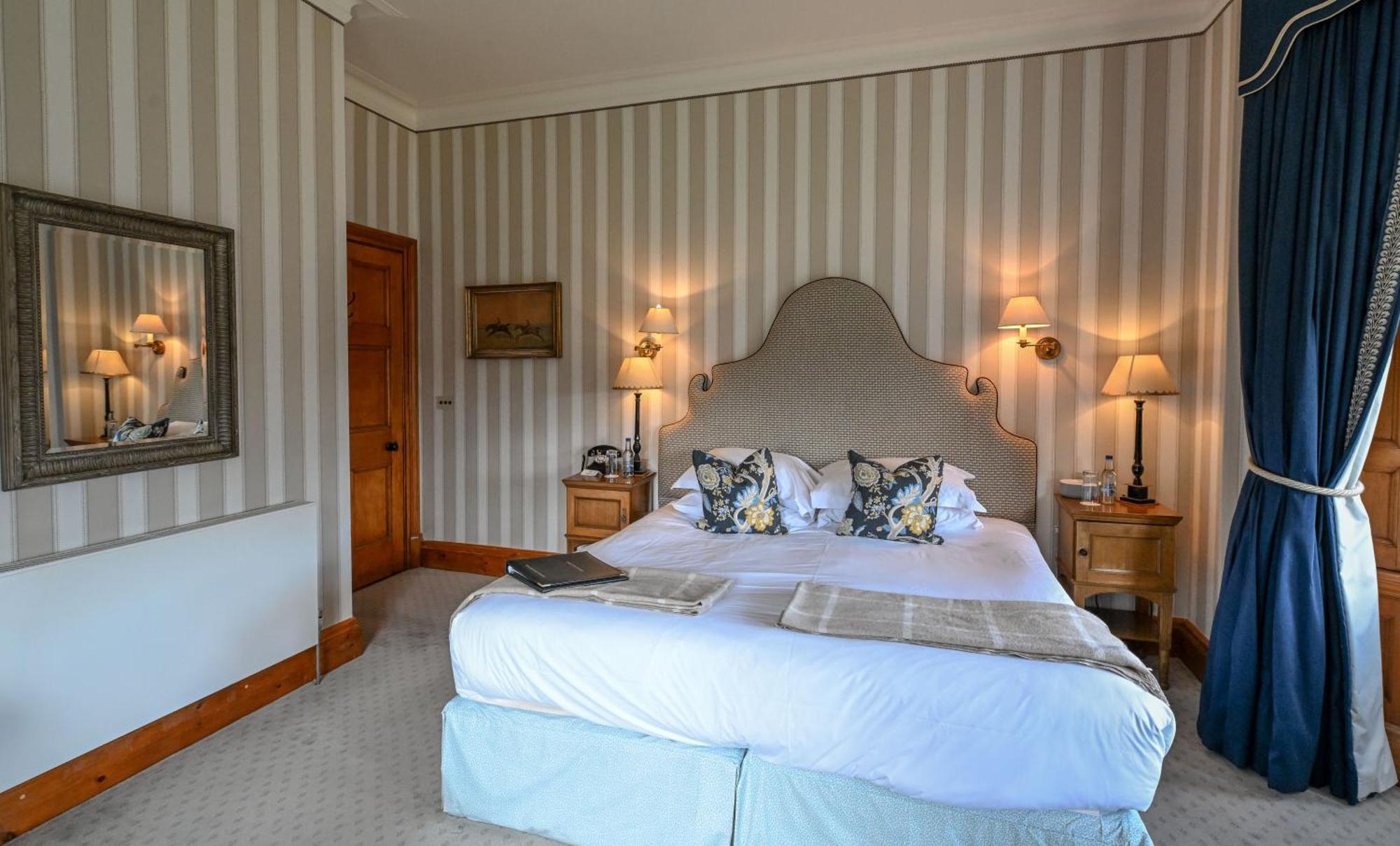 The Jockey Club Rooms نيوماركت المظهر الخارجي الصورة