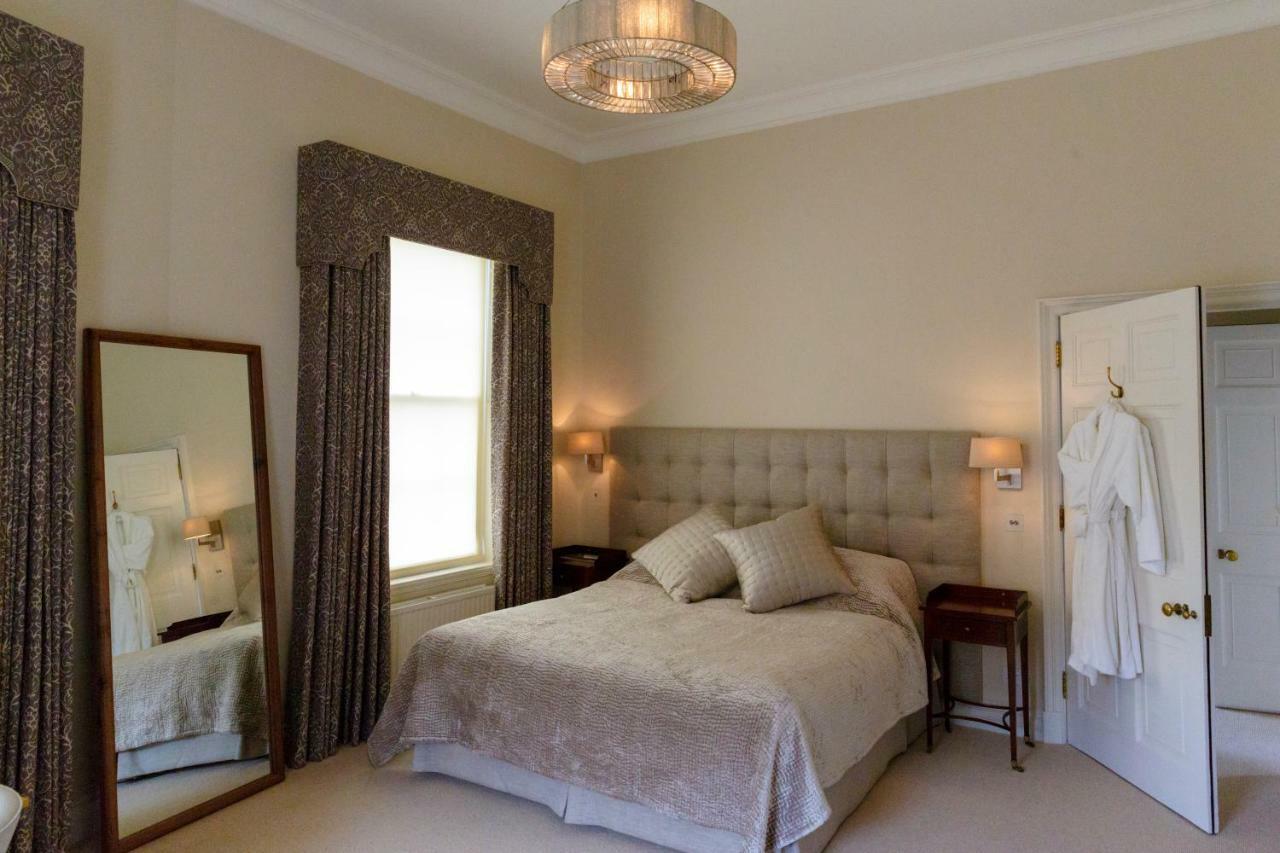The Jockey Club Rooms نيوماركت المظهر الخارجي الصورة